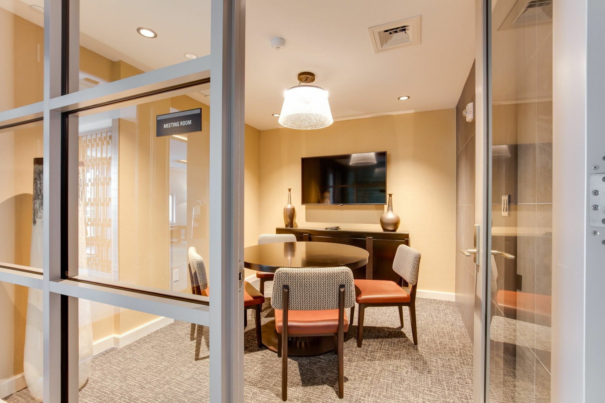 ברוקלין Global Luxury Suites Longwood Medical מראה חיצוני תמונה